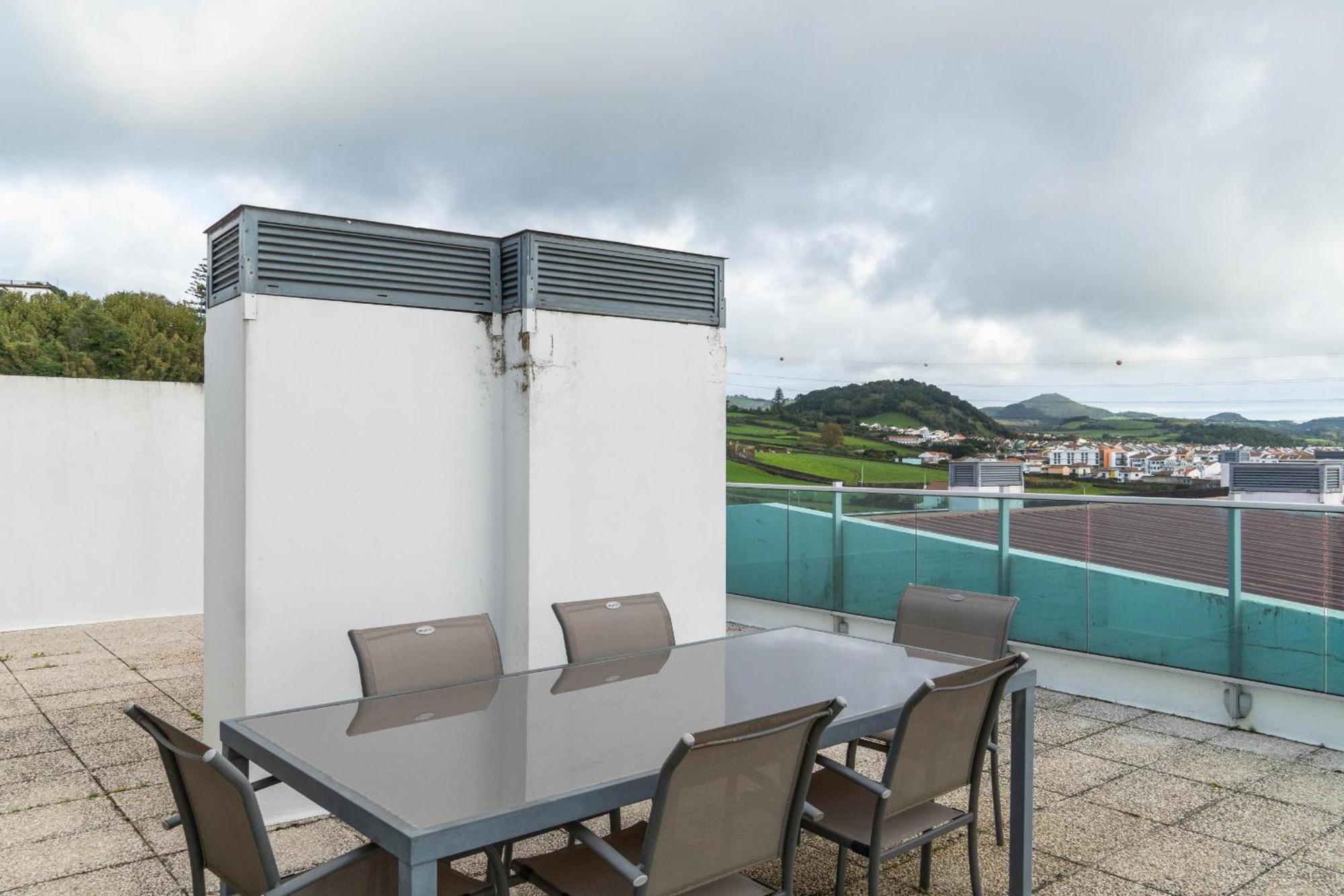 Rooftop Terrace Apartment Pdl Ponta Delgada  Bagian luar foto